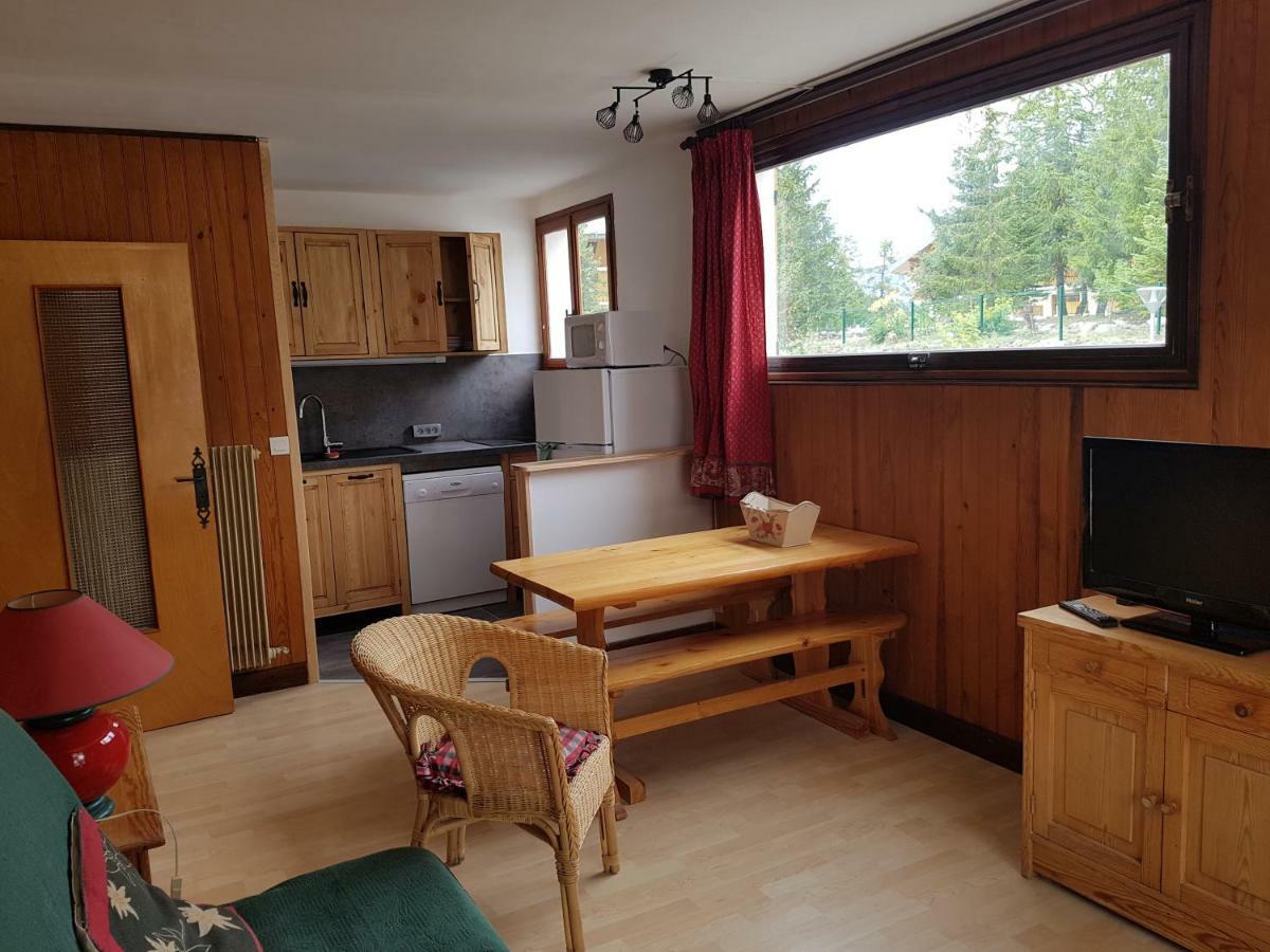 Le Petit Chalet 아론 외부 사진
